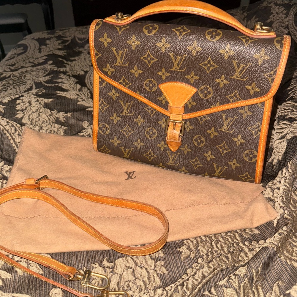 Authentic Vintage LOUIS VUITTON Monogram BelAir Shoulder bag adjustable strap.